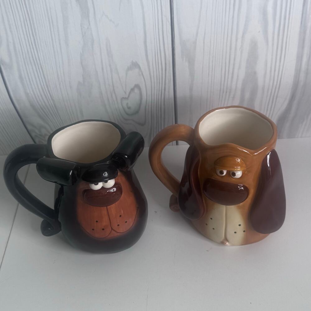 Set of 2  RUSS Douglas Brown Dog 3-D Face Ceramic Mug Basset Hound Coffee
